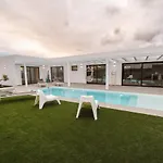 Casa Casa de Férias *